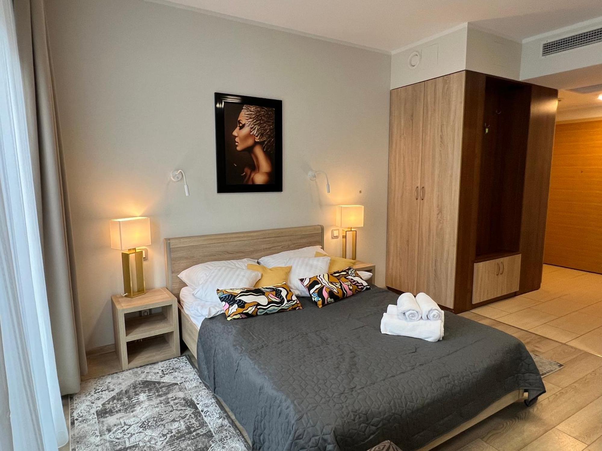 I&M Apartments Krawiecka วรอตซวาฟ ภายนอก รูปภาพ